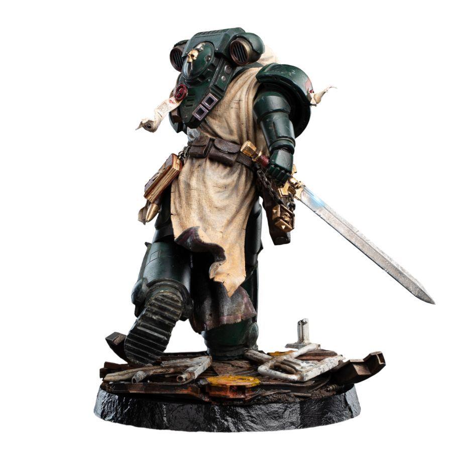 Warhammer 40,000 - Dark Angels Veteran 1:10 Scale Statue
