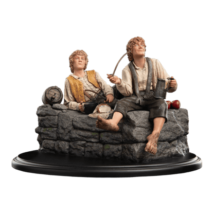 The Lord of the Rings - Merry and Pippin Miniature Statue