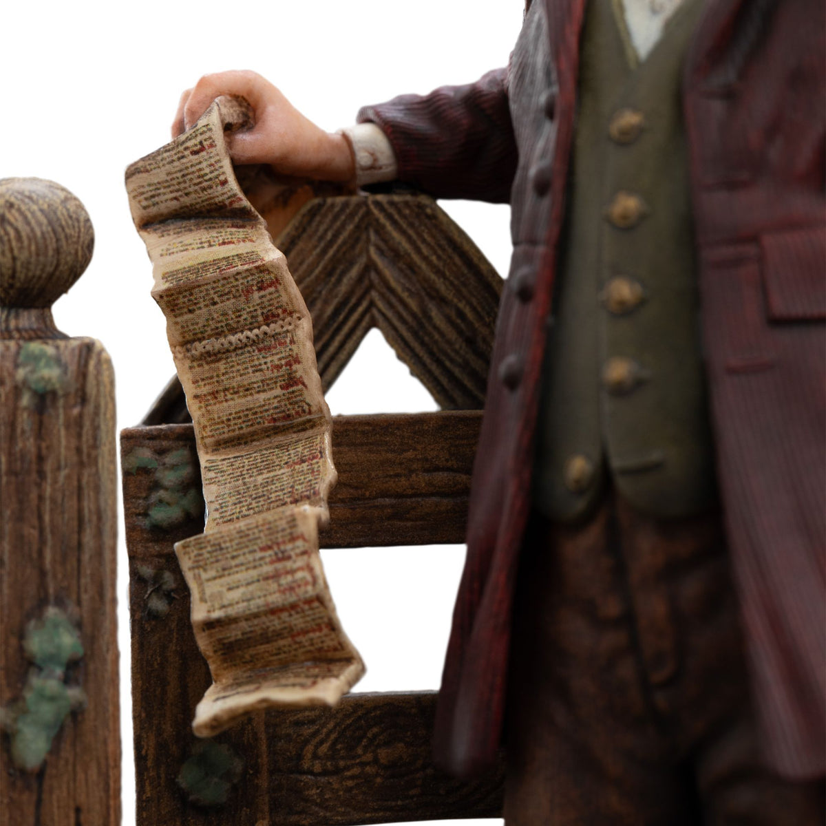 The Hobbit - Bilbo Baggins Miniature Statue