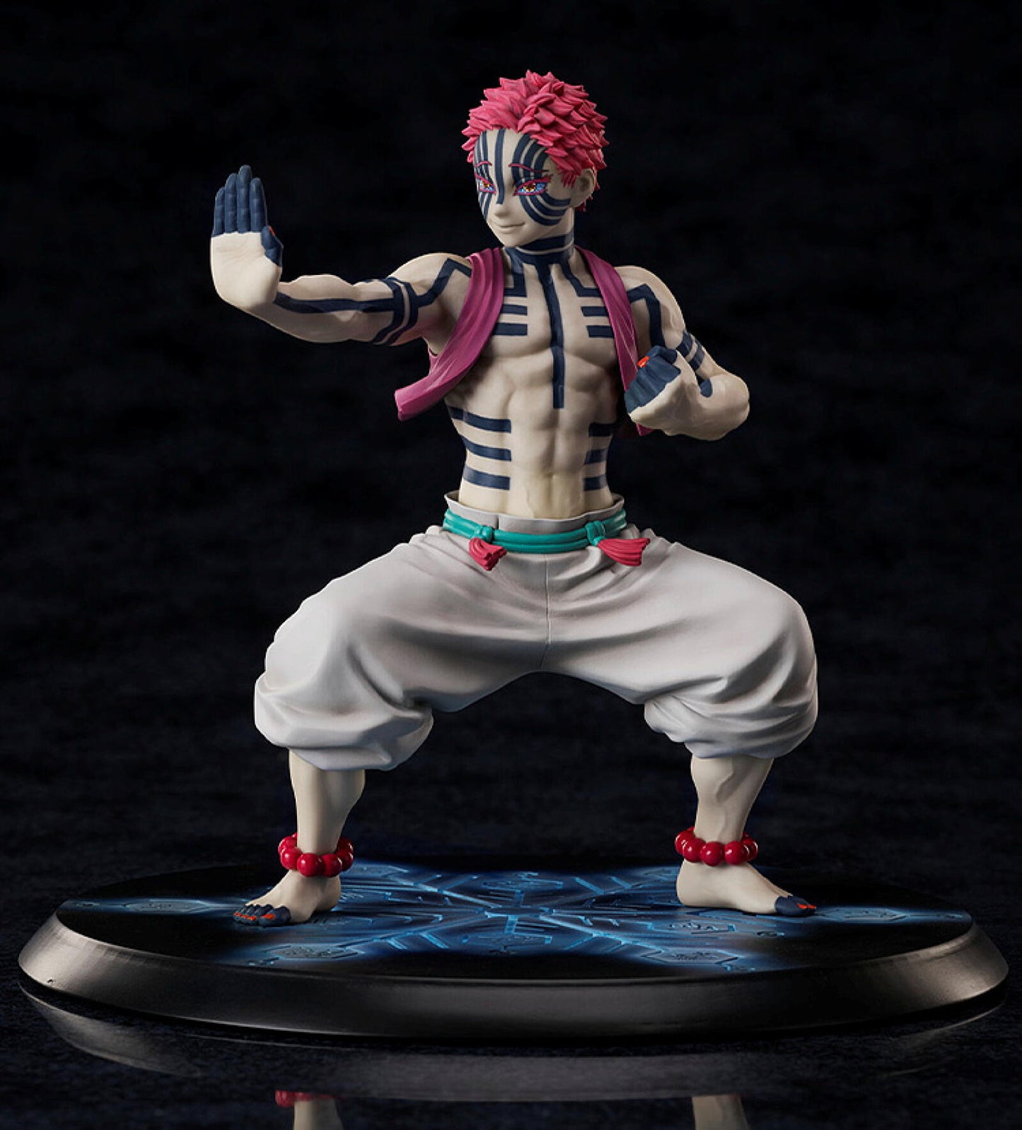 Demon Slayer Kimetsu No Yaiba Akaza 1/8 Scale