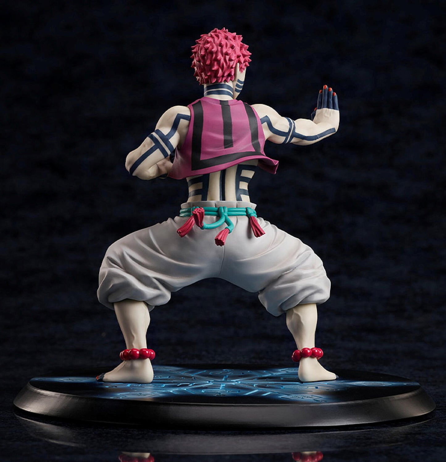 Demon Slayer Kimetsu No Yaiba Akaza 1/8 Scale