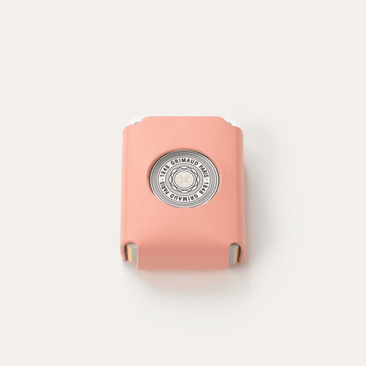 Grimaud - Coral red bridge deck in its leather case
