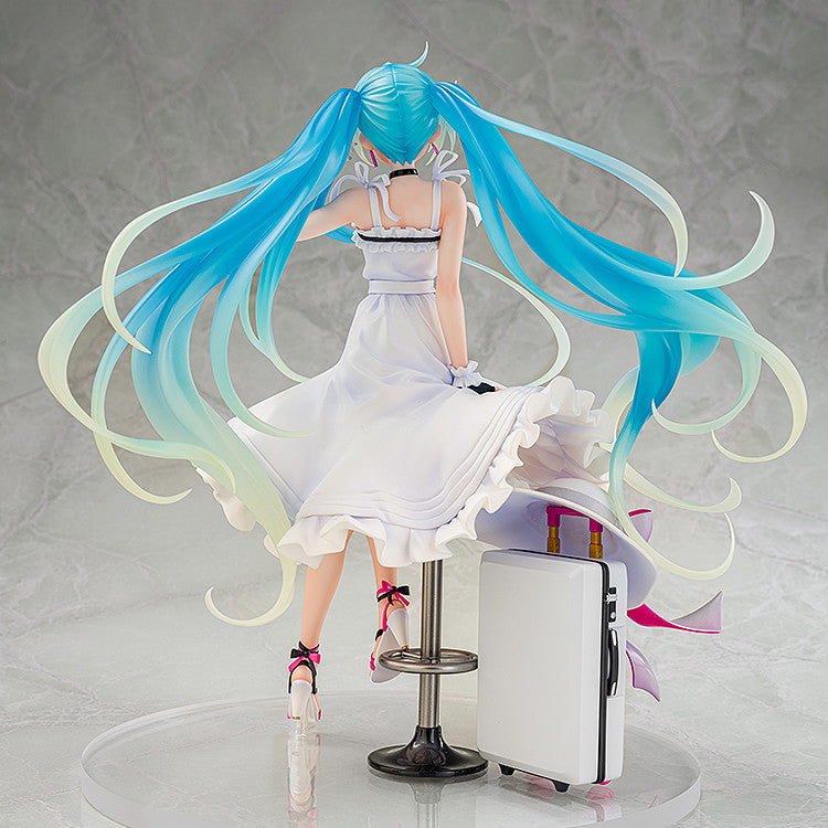 Hatsune Miku GT Project Racing Miku 2021 Vacation Style Version 1/7 Scale