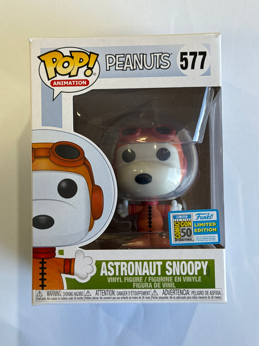 Peanuts - Astronaut Snoopy 2019 SDCC Exclusive Pop! Vinyl #577