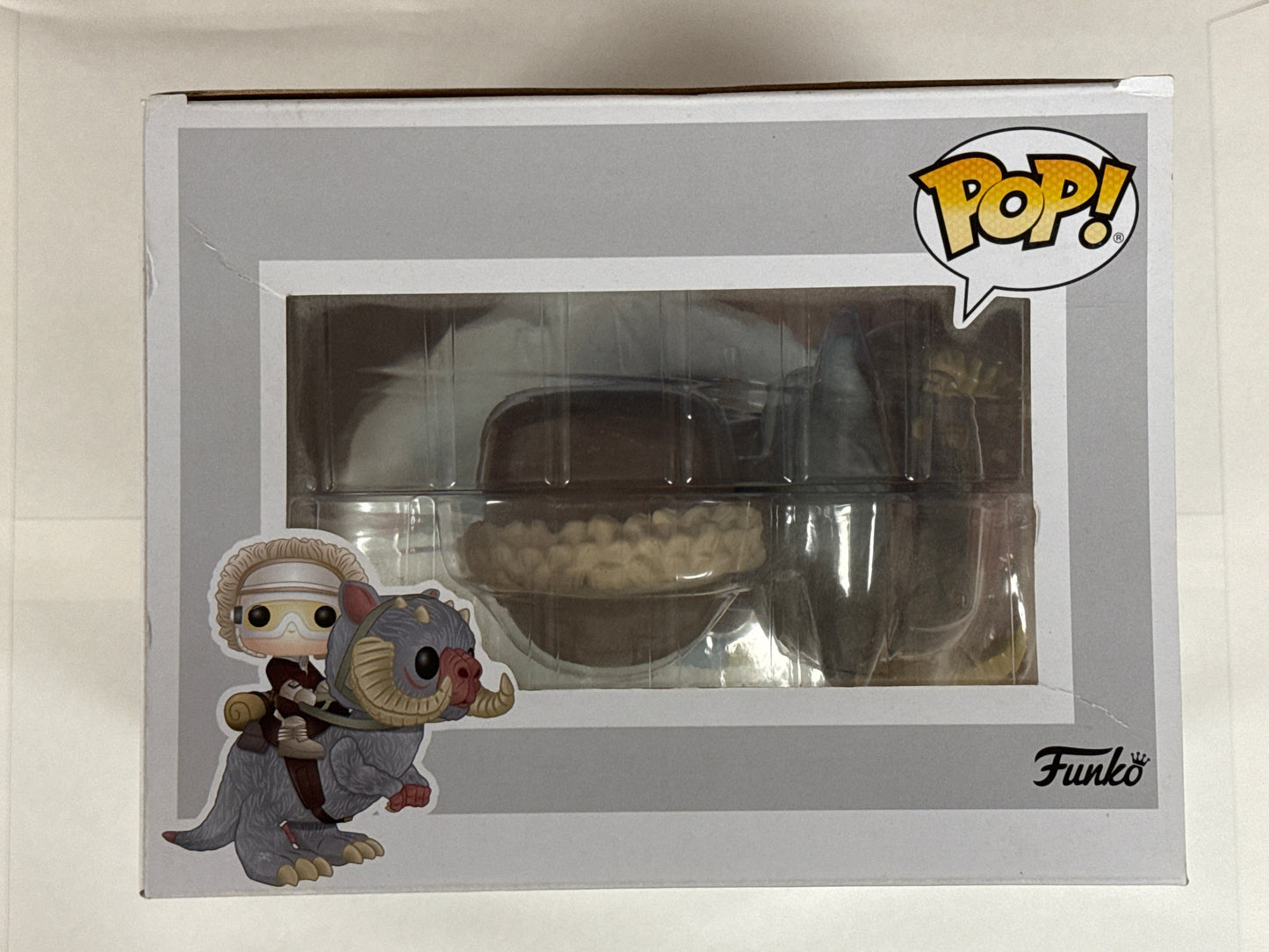 Star Wars - Hoth Han Solo with Tauntaun Smugglers Bounty Exclusive Pop Vinyl #125
