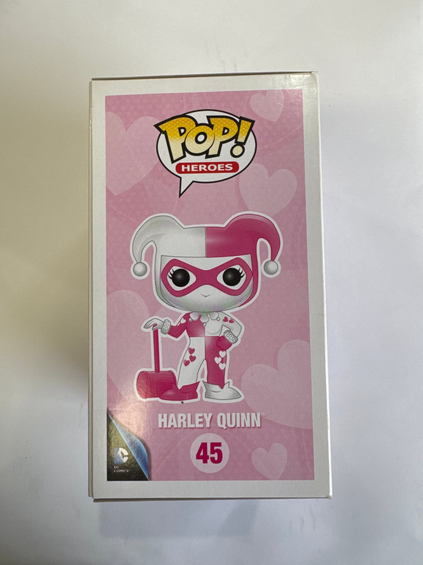 DC Super Heroes - Harley Quinn (Pink ,White) Pop! Vinyl #45