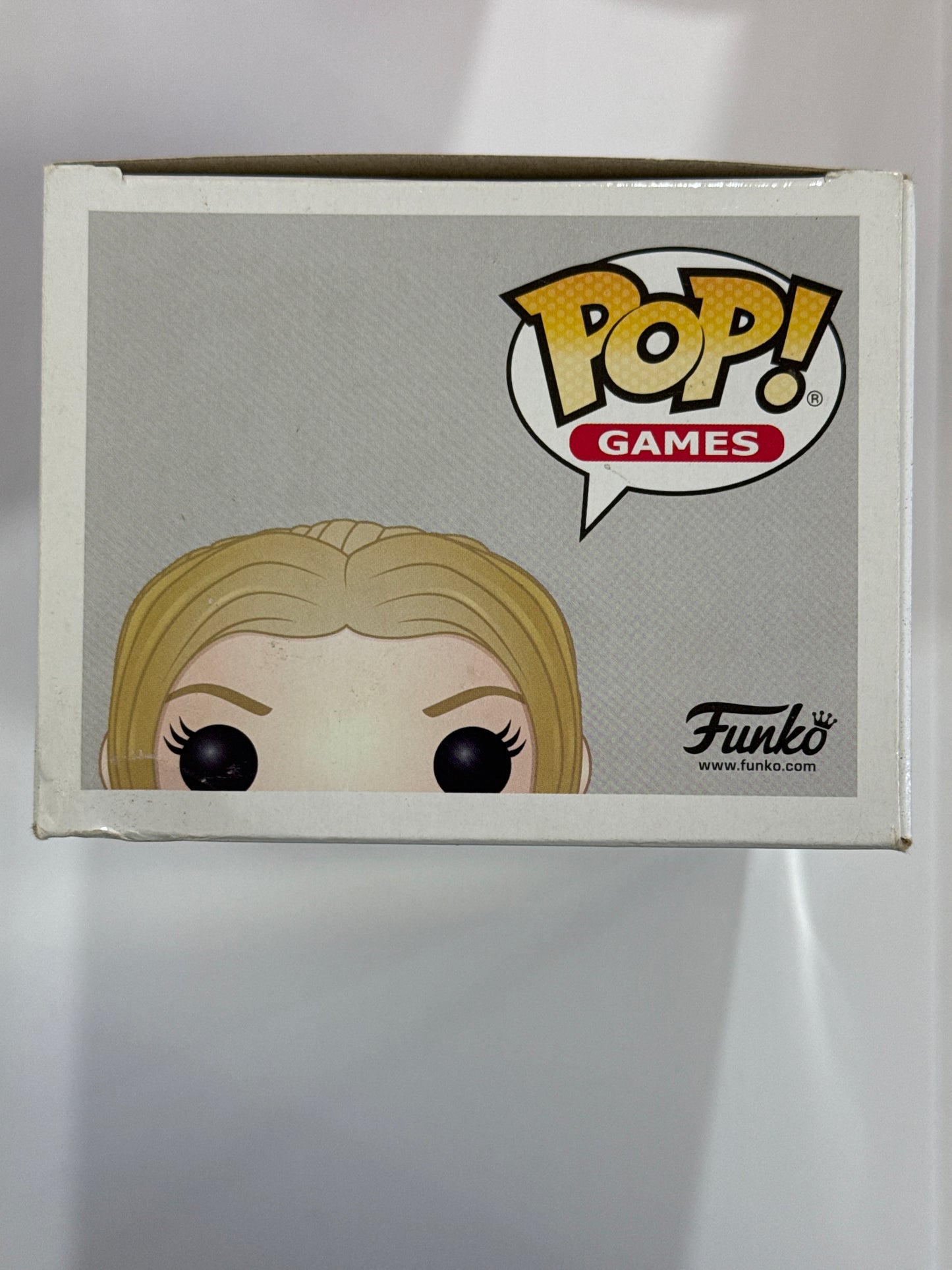 Tekken - Nina Williams Silver Suit US Exclusive Pop! Vinyl #174