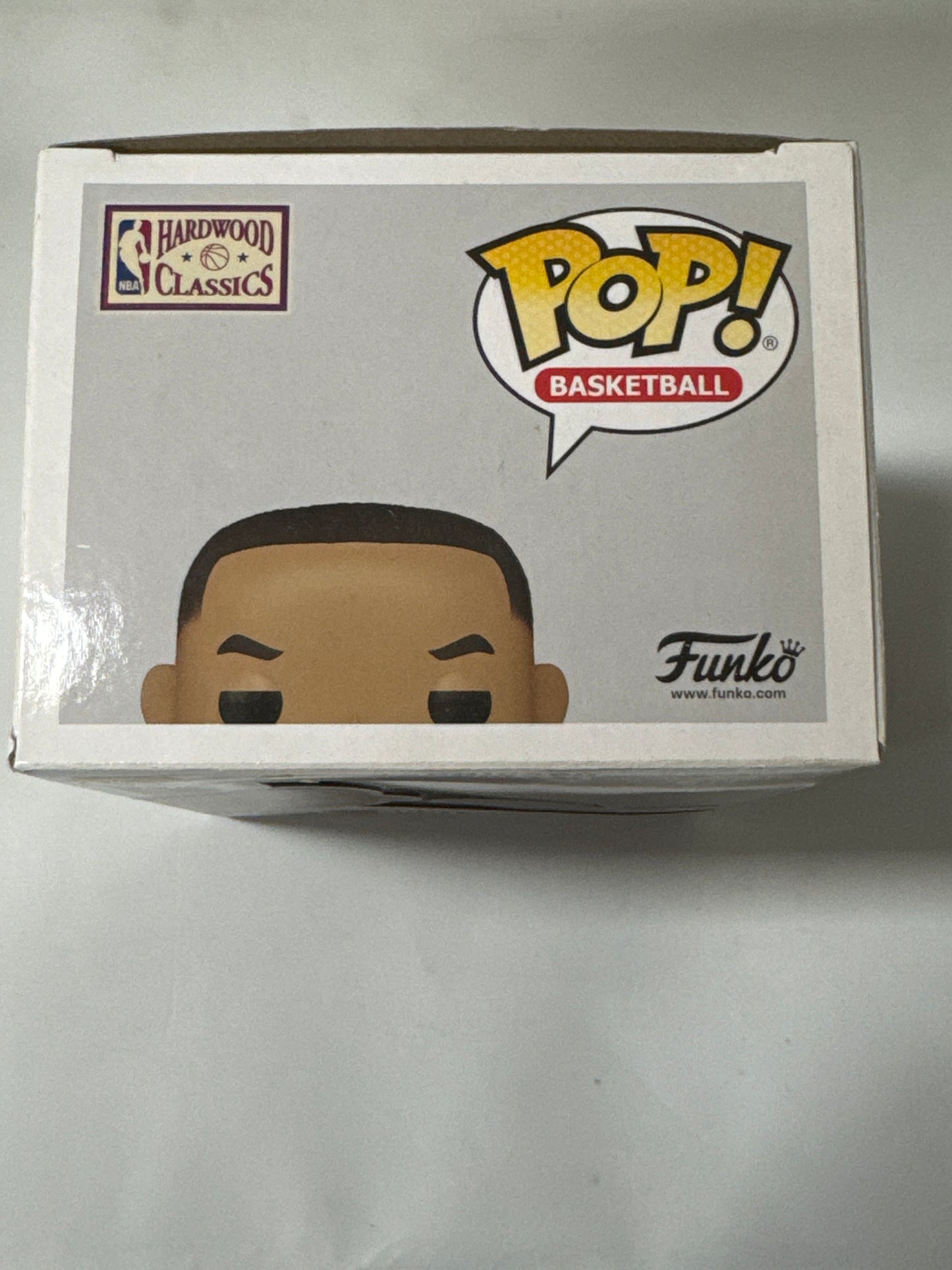 NBA: Legends - Scottie Pippen (Bulls Home) Pop! Vinyl #108