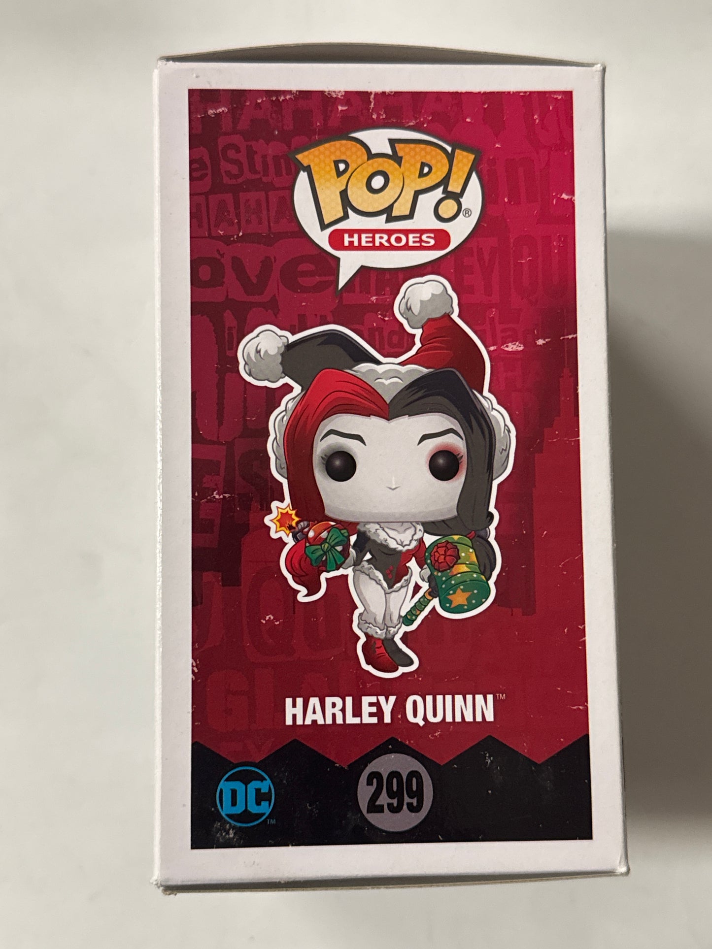 Batman - Harley Quinn with Presents US Exclusive Pop! Vinyl #299