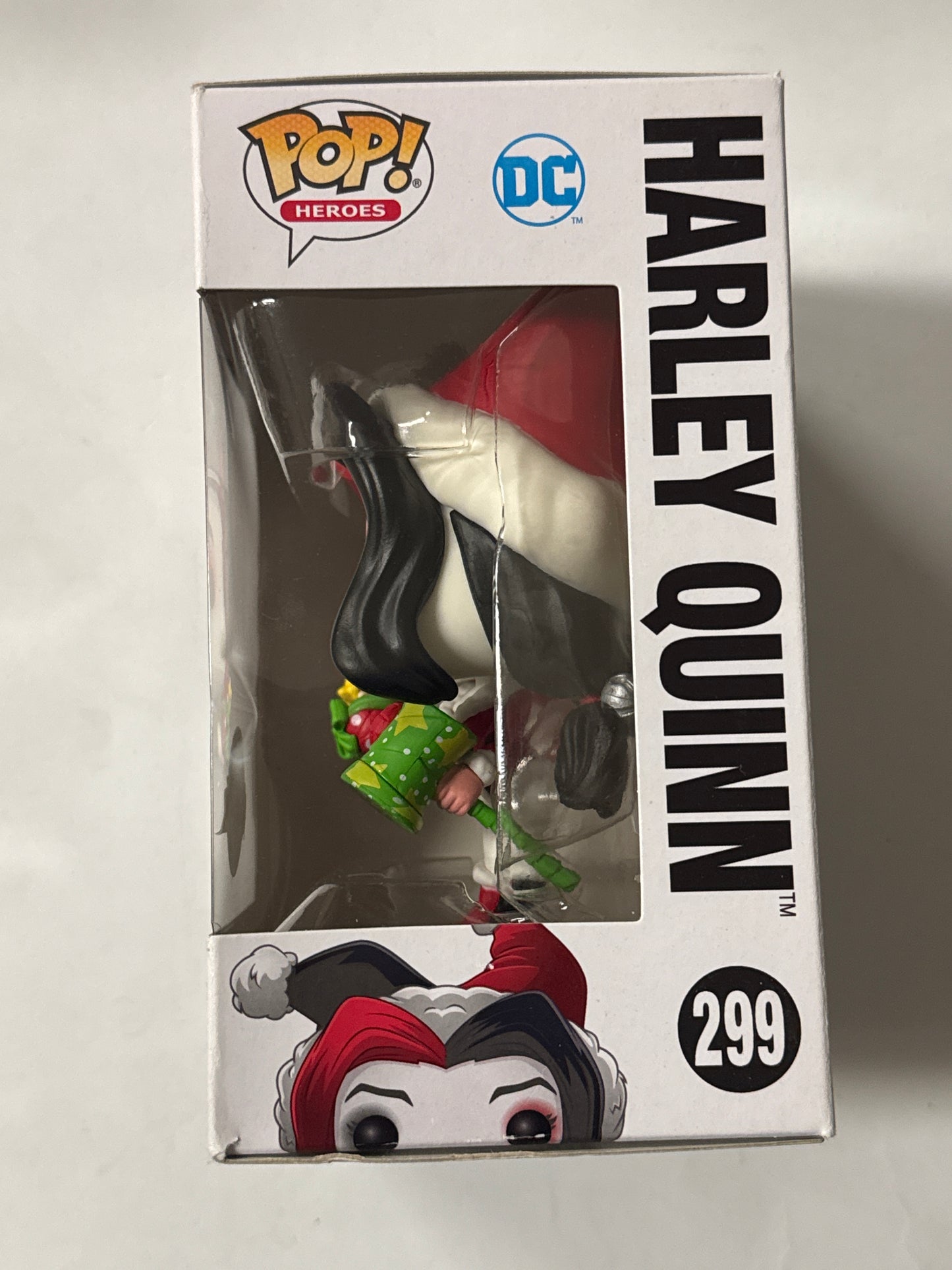 Batman - Harley Quinn with Presents US Exclusive Pop! Vinyl #299