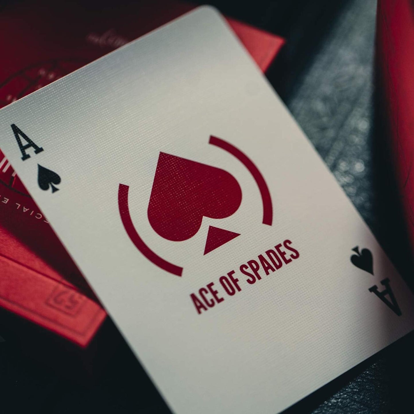 theory11 (PRODUCT) RED Special Edition Playing Cards