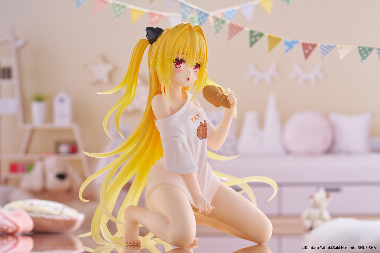 To Love-Ru Darkness Desktop Cute Figure Golden Darkness (Roomwear Version)