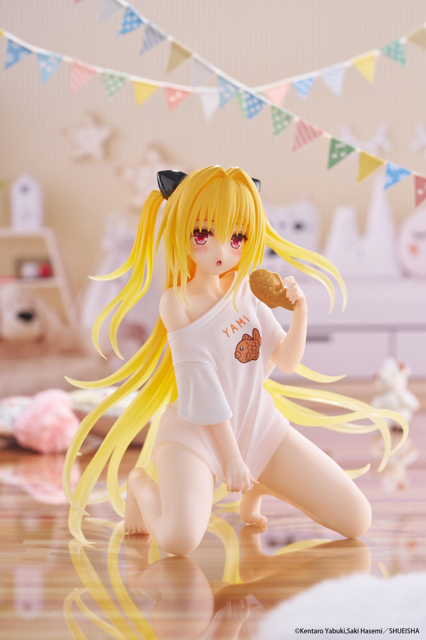 To Love-Ru Darkness Desktop Cute Figure Golden Darkness (Roomwear Version)