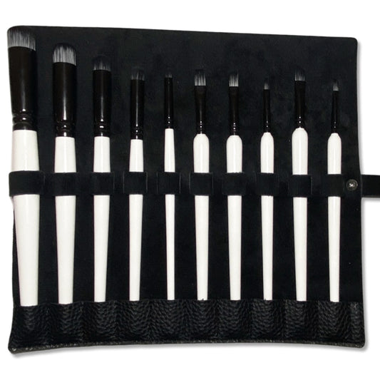 Chronicle Cards - Brush Accessories - Leather Brush Roll