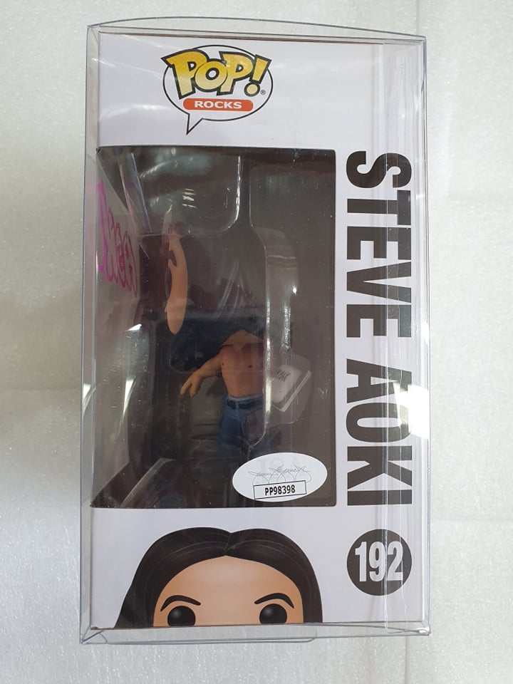 Steve Aoki - Steve Aoki #192 Signed Pop! Vinyl