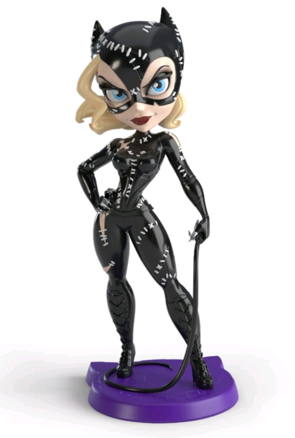 Batman Returns - Catwoman 7.5" Vinyl Figure - Ozzie Collectables