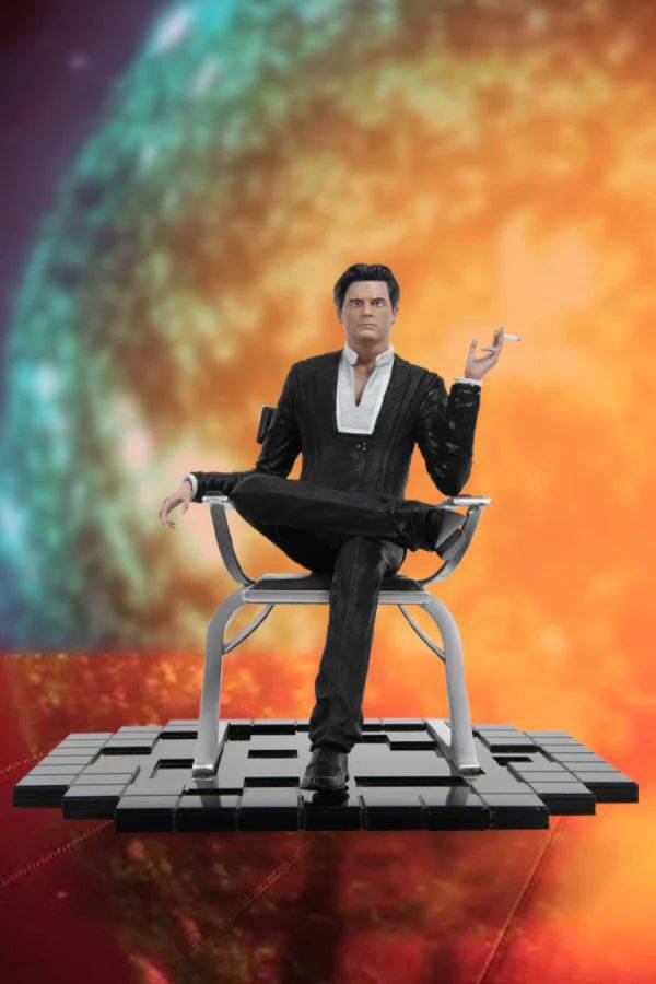 Mass Effect - Illusive Man Statue