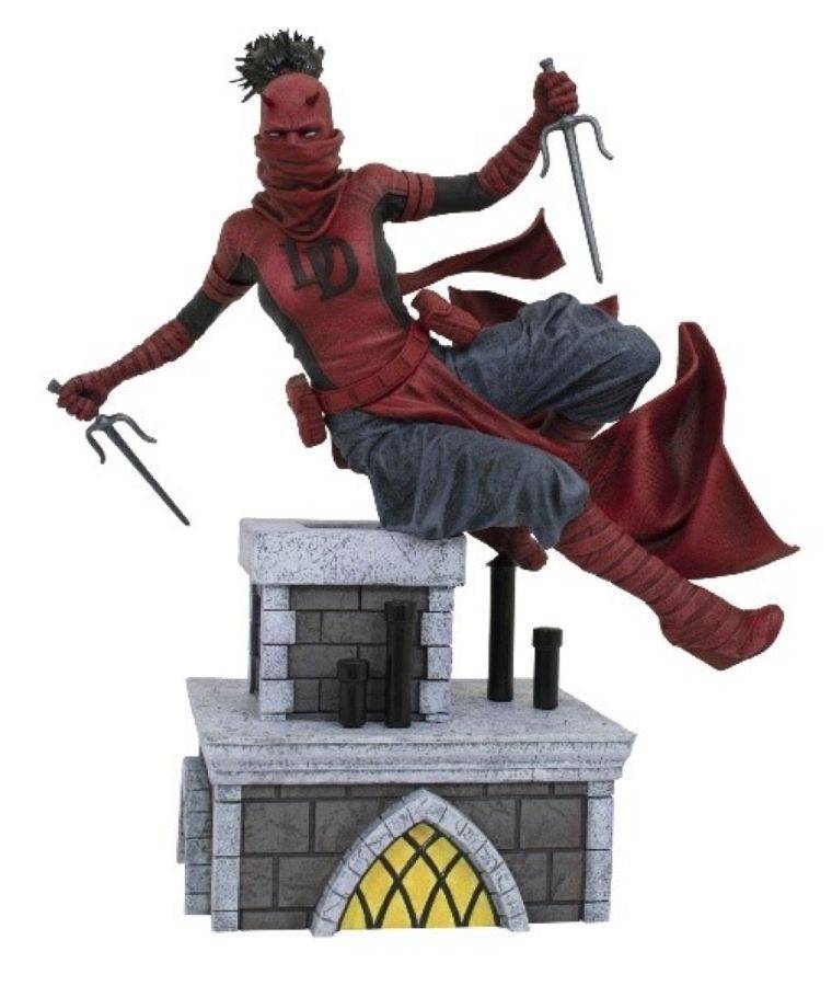 Marvel Comics: Elektra as Daredevil PVC Gallery Statue