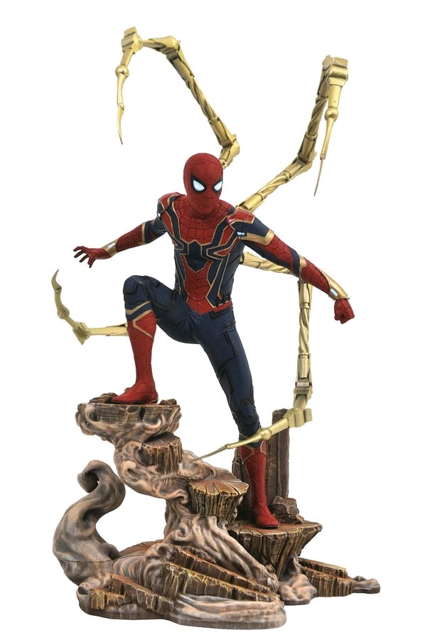 Avengers 3: Infinity War - Iron Spider PVC Gallery Statue - Ozzie Collectables
