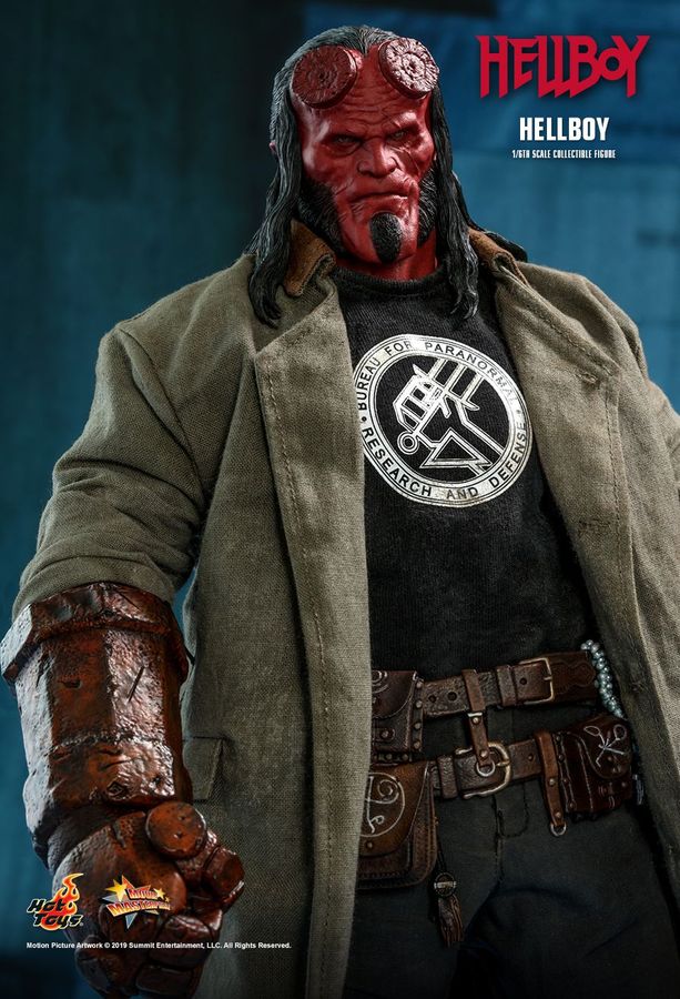 Hellboy (2019) - Hellboy 12" 1:6 Scale Action Figure - Ozzie Collectables