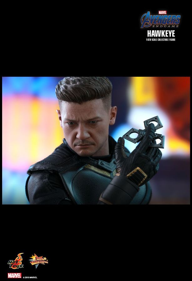 Avengers 4: Endgame - Hawkeye 12" Action Figure - Ozzie Collectables