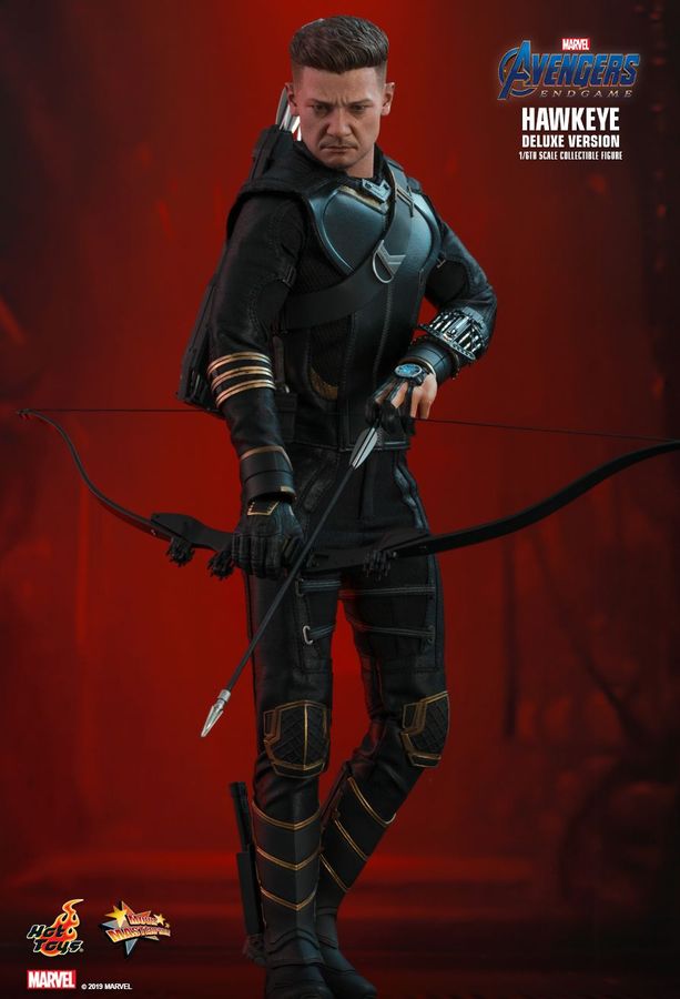 Avengers 4: Endgame - Hawkeye Deluxe 12" Action Figure - Ozzie Collectables