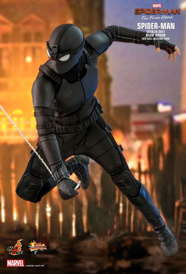 Spider-Man: Far From Home - Stealth Suit Deluxe 12" 1:6 Scale Action Figure - Ozzie Collectables