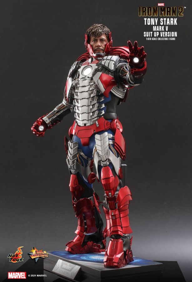 Iron Man 2 - Tony Stark Mark V Suit Up 1:6 Scale 12" Action Figure