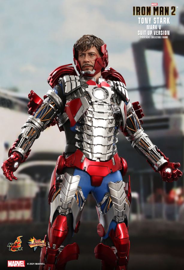 Iron Man 2 - Tony Stark Mark V Suit Up 1:6 Scale 12" Action Figure