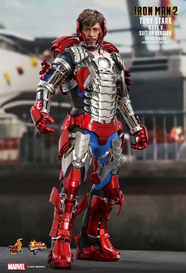 Iron Man 2 - Tony Stark Mark V Suit Up Deluxe 1:6 Scale 12" Action Figure