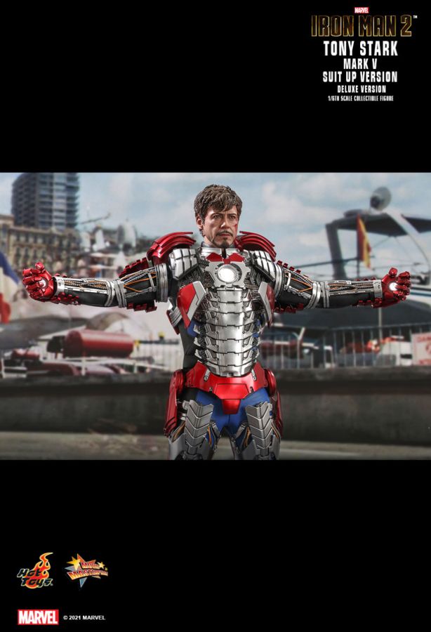 Iron Man 2 - Tony Stark Mark V Suit Up Deluxe 1:6 Scale 12" Action Figure