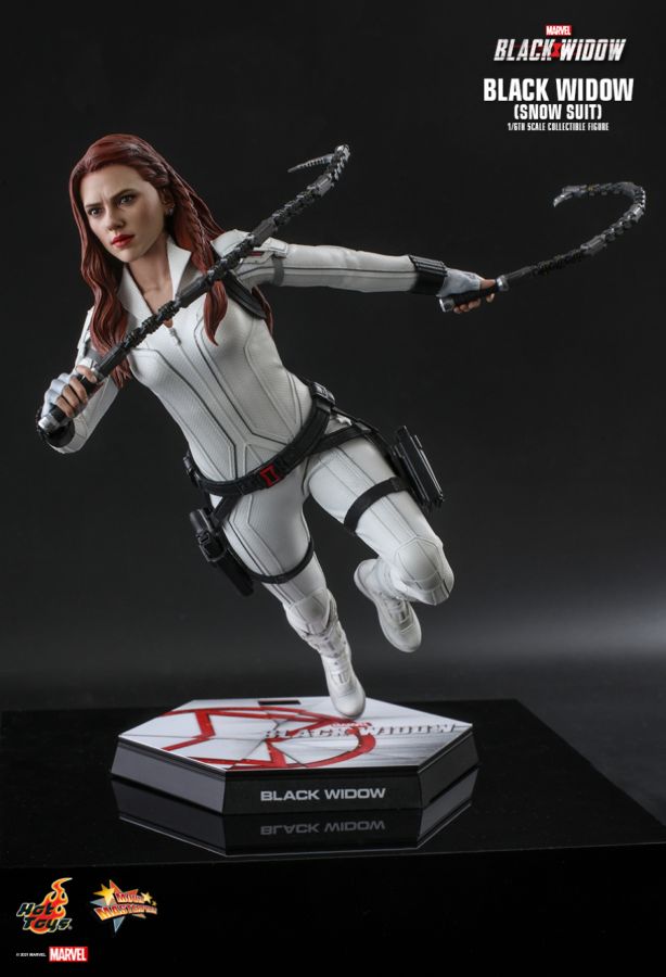 Black Widow - Black Widow (Snow Suit) 1:6 Scale 12" Action Figure