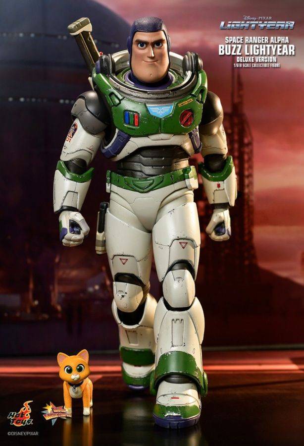 Lightyear (2022) - Alpha Buzz Lightyear Deluxe 1:6 Scale Action Figure