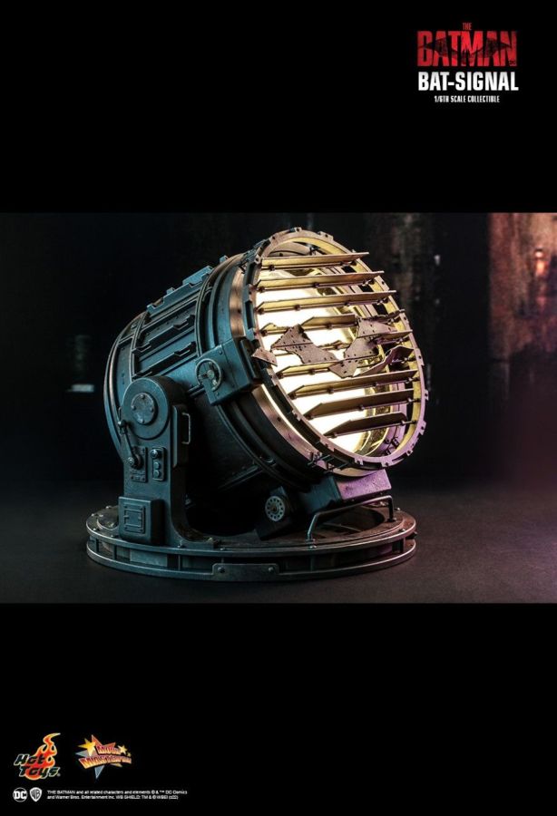 The Batman - Bat-Signal 1:6 Scale Replica
