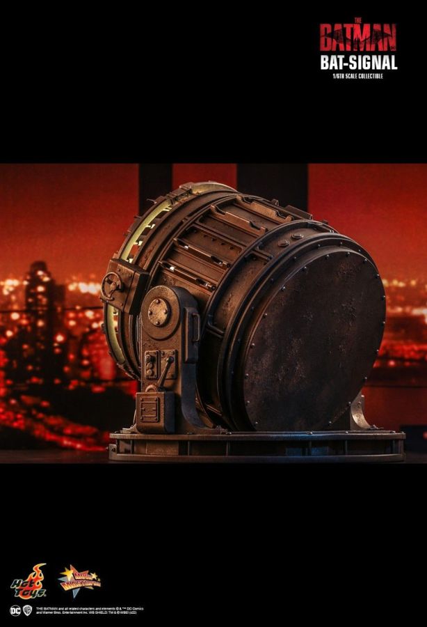 The Batman - Bat-Signal 1:6 Scale Replica