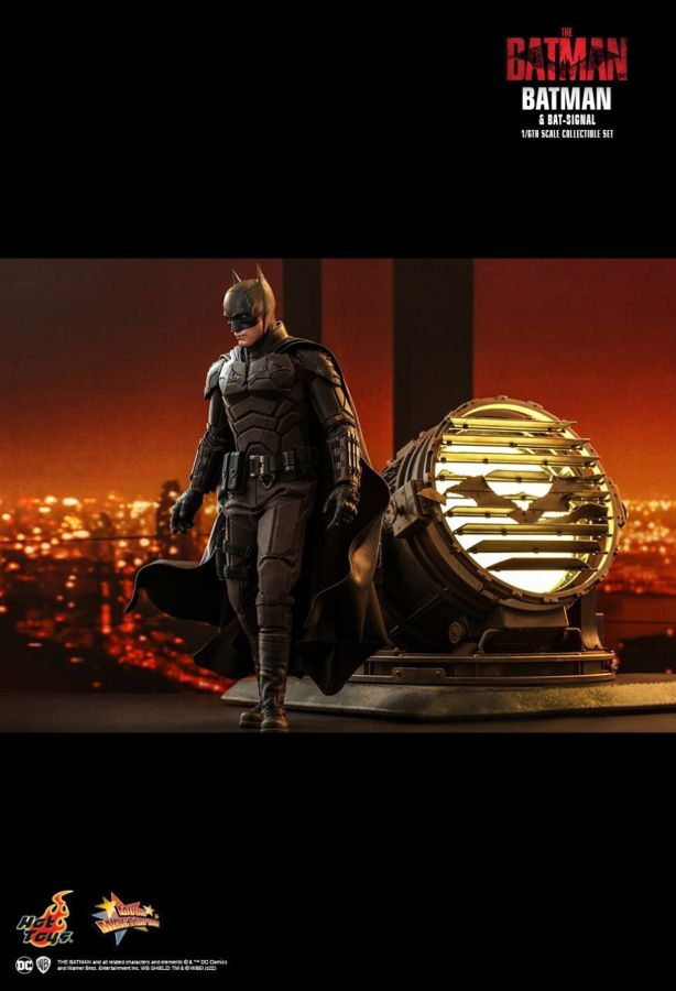The Batman - Batman and Bat-Signal 1:6 Scale Action Figure Set
