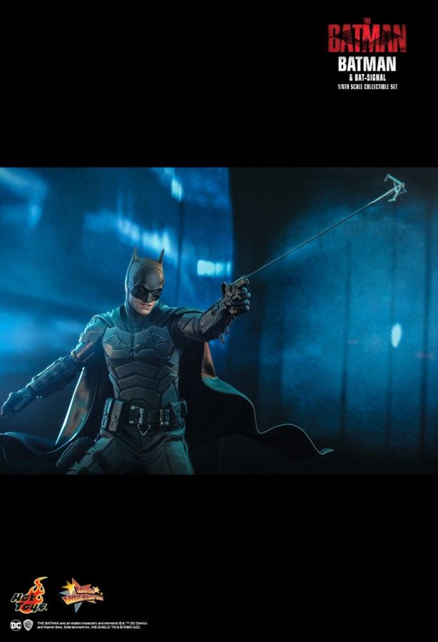 The Batman - Batman and Bat-Signal 1:6 Scale Action Figure Set