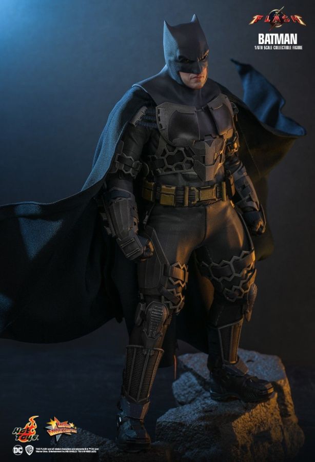 The Flash - Batman 1/6 Scale Collectible Action Figure