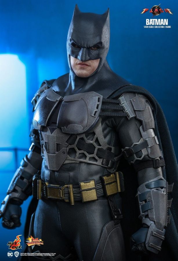 The Flash - Batman 1/6 Scale Collectible Action Figure