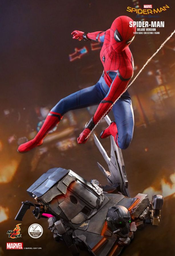 Spider-Man: Homecoming - Spider-Man Deluxe 1:4 Scale Action Figure