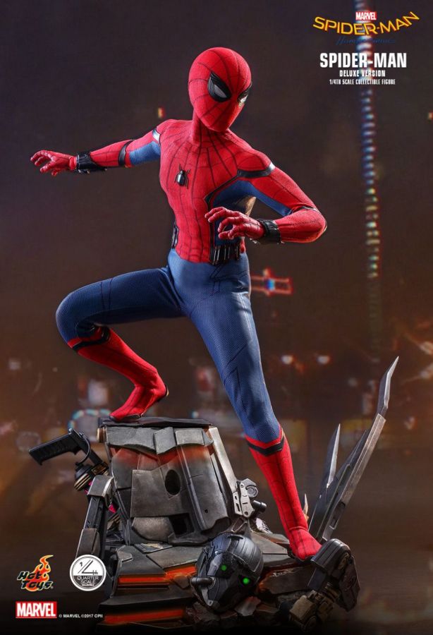 Spider-Man: Homecoming - Spider-Man Deluxe 1:4 Scale Action Figure