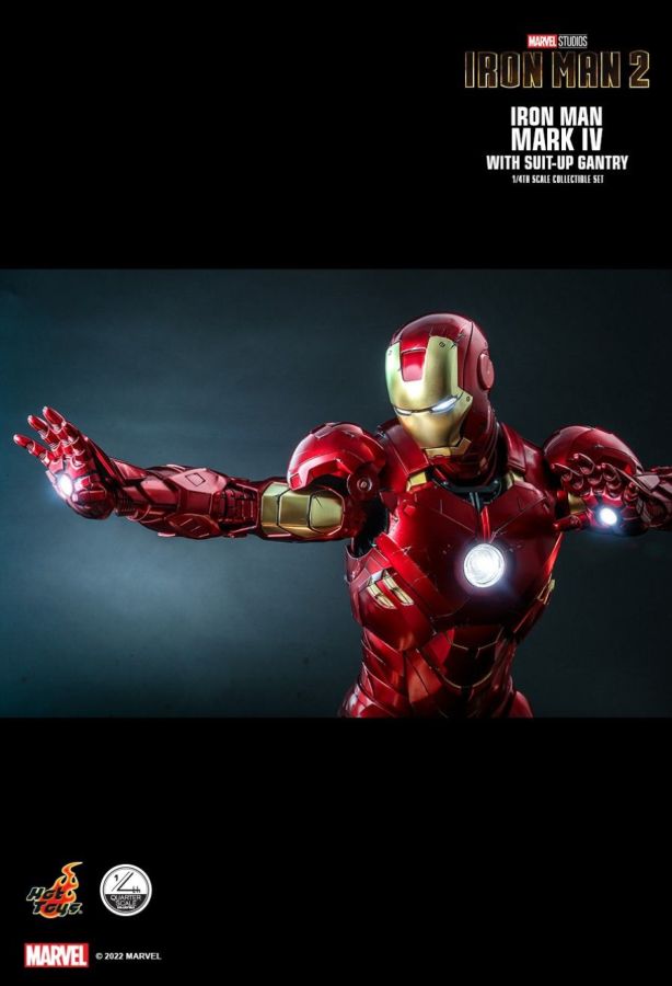 Iron Man 2 - Mark IV Deluxe with Gantry 1:4 Scale Action Figure
