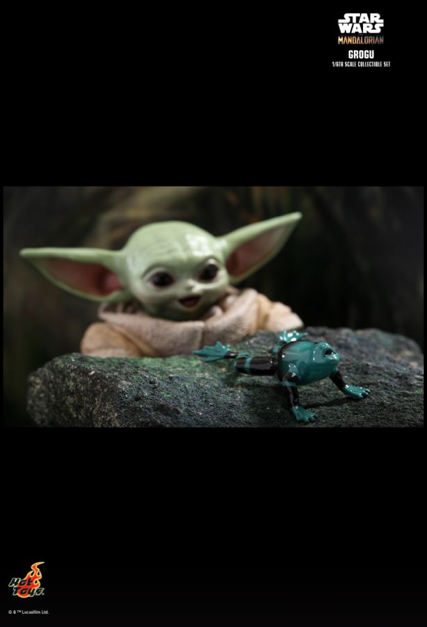 Star Wars: The Mandalorian - Grogu 1:6 Scale Action Figure Set