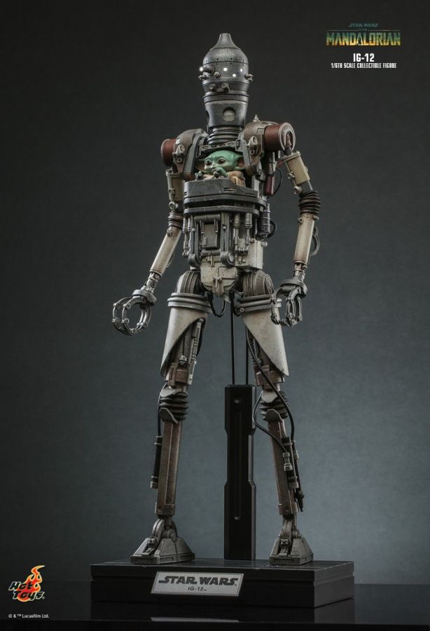 Star Wars: Mandalorian - IG-12 1:6 Scale Collectible Figure