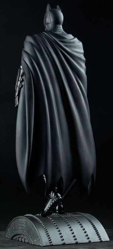 Batman - New 52 Batman 1:6th Scale Limited Edition Statue - Ozzie Collectables