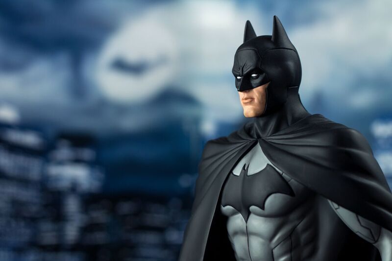 Batman - New 52 Batman 1:6th Scale Limited Edition Statue - Ozzie Collectables