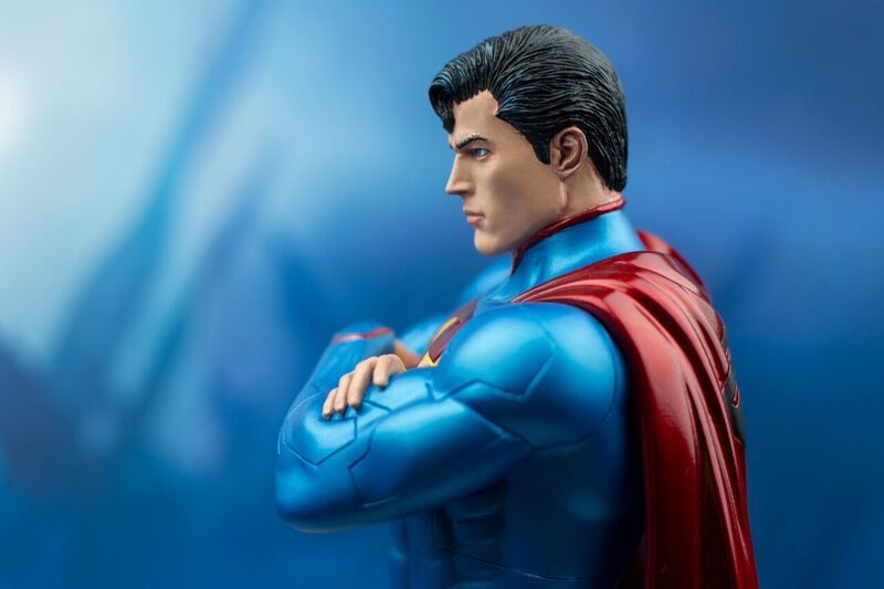 Superman - New 52 Superman 1:6th Scale Limited Edition Statue - Ozzie Collectables