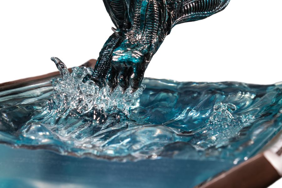 Aliens - Alien Water Attack Statue - Ozzie Collectables