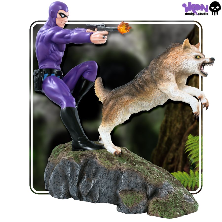 The Phantom - Phantom and Devil Purple Suit Statue