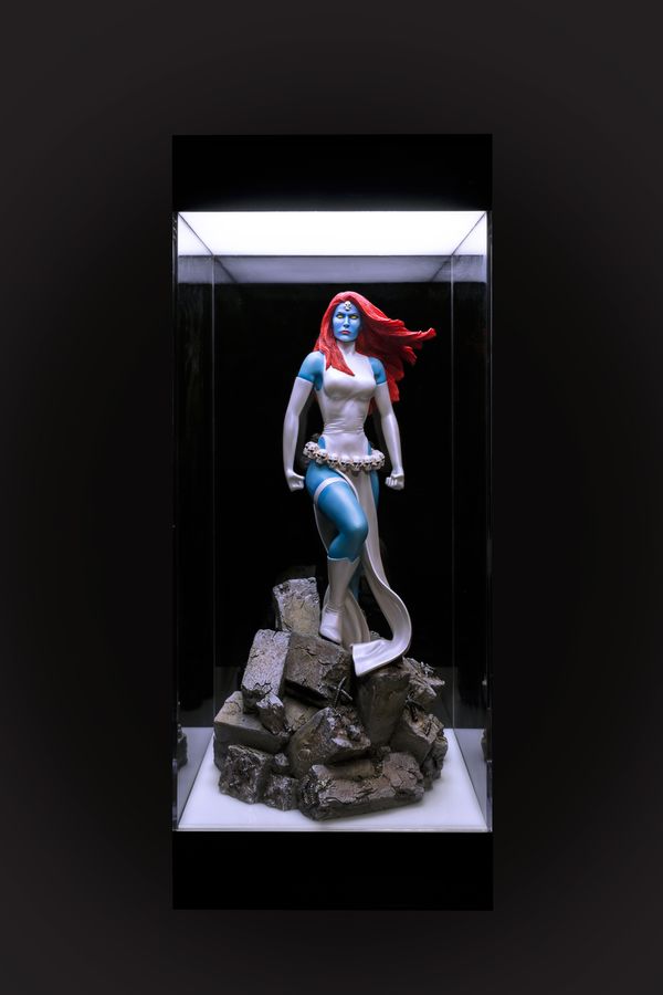 Light-Up Acrylic Display Case 204 x 204 x 400mm - Ozzie Collectables